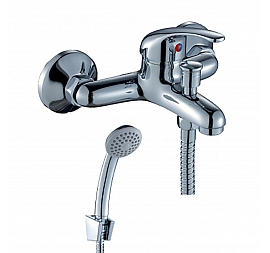 Смеситель для ванны Rossinka A35-31