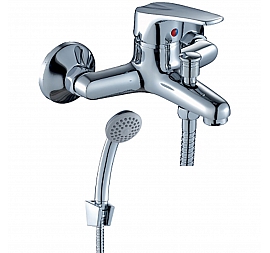 Смеситель для ванны Rossinka D40-31